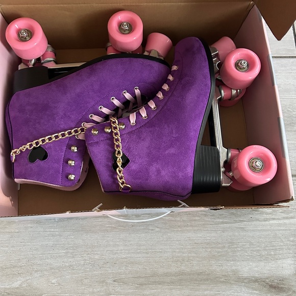 Purple Roller Skates with Pink Wheels - Picture 1 of 3